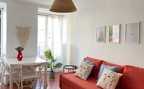 Com•Bro Apartment